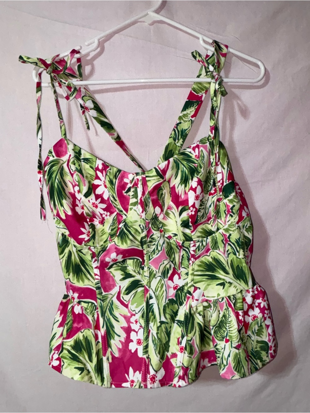 SHEIN Pastel Pink & Light Green Tropical Print Top